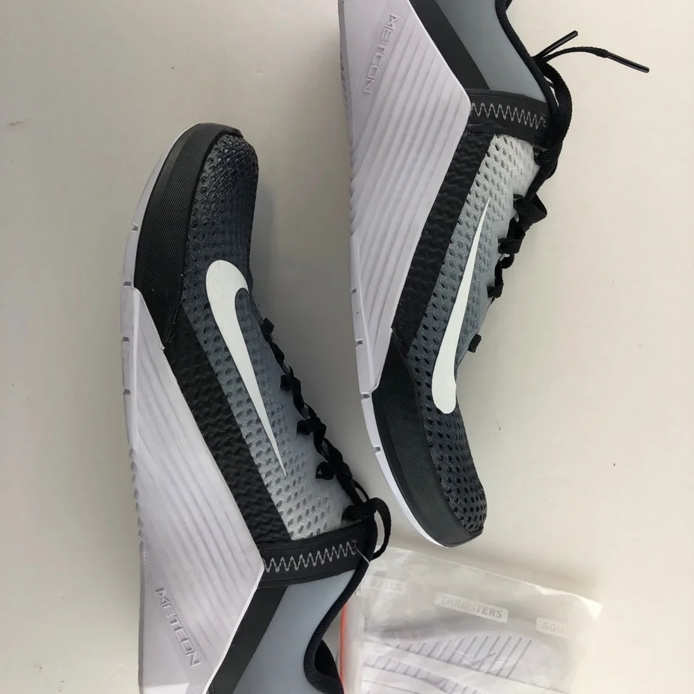 NEW Nike Metcon 6 Crossfit Training Shoes Womens 10.5 Men 9 DJ3073-001 W… - Picture 9 of 12